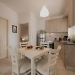 Calma I Naxos شقة *